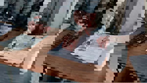 Pexels Mikhail Nilov 6963924